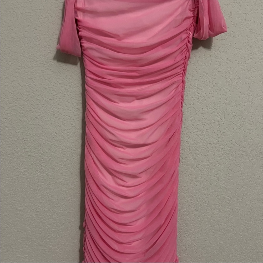 Norma Kamali Walter Off-The-Shoulder Sweetheart Fishtail Gown - Picture 8 of 12